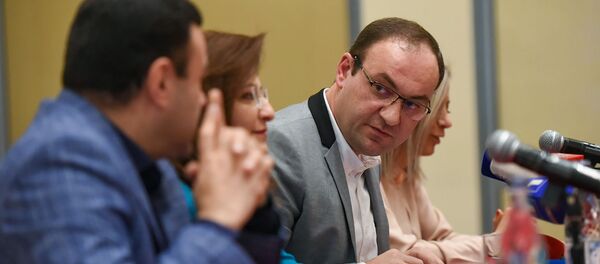 Пресс-конференция Арсена Бабаяна (14 ноября 2019). Еревaн Пресс-конференция Арсена Бабаяна (14 ноября 2019). Еревaн - Sputnik Արմենիա