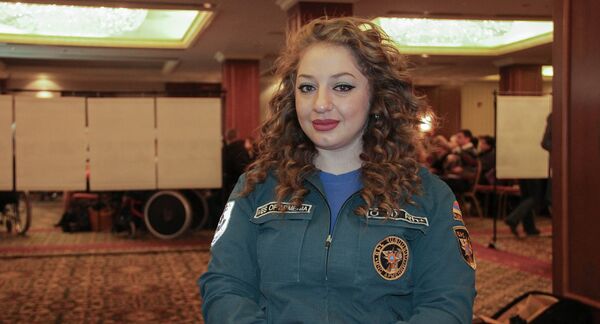 Сотрудник МЧС Мери - Sputnik Армения