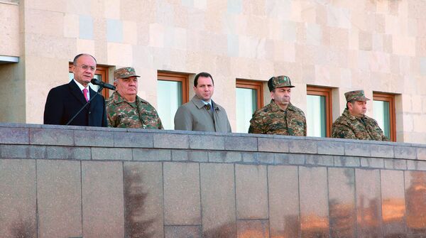 Сейран Оганян и Юрий Хачатуров. Учебная тревога в МО Армении Сейран Оганян и Юрий Хачатуров. Учебная тревога в МО Армении - Sputnik Արմենիա