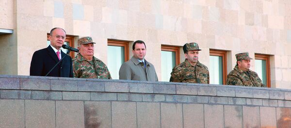 Сейран Оганян и Юрий Хачатуров. Учебная тревога в МО Армении Сейран Оганян и Юрий Хачатуров. Учебная тревога в МО Армении - Sputnik Արմենիա