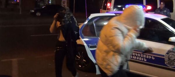 18 մարմնավաճառ բերվել է ոստիկանության Շենգավիթի բաժին - Sputnik Արմենիա