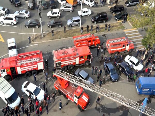 Հրդեհ Ստեփանակերտի բազմահարկ շենքերից մեկում. կա զոհ. լուսանկարներ Հրդեհ Ստեփանակերտի բազմահարկ շենքերից մեկում. կա զոհ. լուսանկարներ - Sputnik Արմենիա