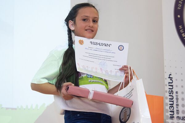 «Հիշիր` սա միայն մեր պայքարը չէ». ովքե՞ր հաղթեցին «Իմ ընկեր…» շարադրությունների մրցույթում - Sputnik Արմենիա