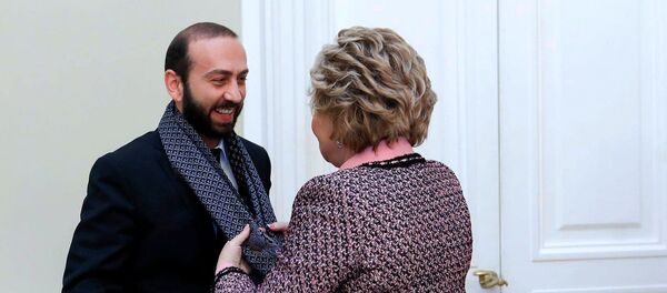 Встреча председателя Национального Собрания Армении Арарата Мирзояна  с председателем Совета Федерации РФ Валентиной Матвиенко (21 ноября 2019). Санкт-Петербург - Sputnik Армения