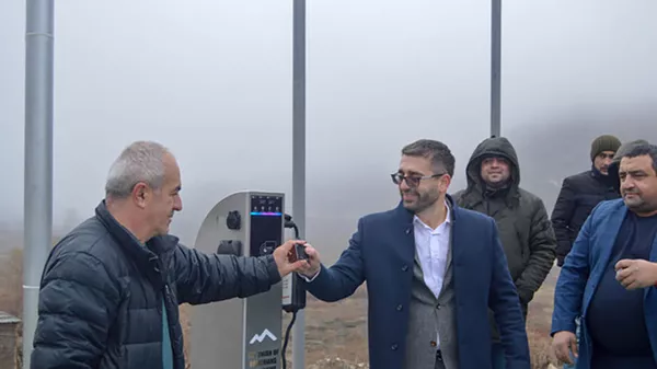 Տավուշում բացվեց էլեկտրոմոբիլների լիցքավորման առաջին կայանը - Sputnik Армения