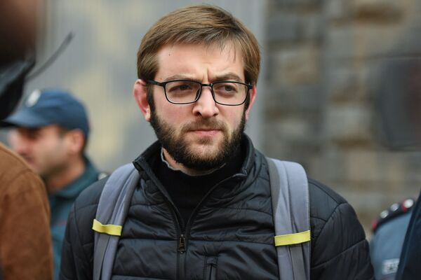 Движение Рестарт требует от СНБ Армении защиты от атак в соцсетях - Sputnik Армения