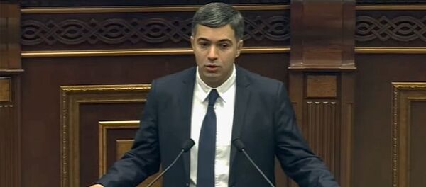 Выступление Эдгара Шатиряна на заседании парламента Армении (18 ноября 2019). Еревaн - Sputnik Արմենիա