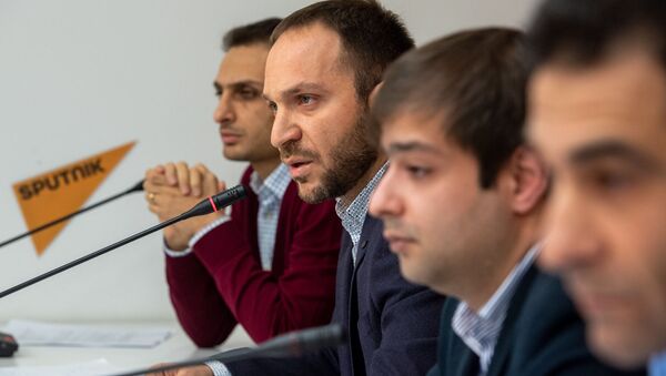 Пресс-конференция соучредителей футбольного агентства Легал спорт (28 ноября 2019). Еревaн - Sputnik Армения