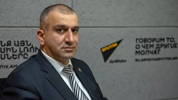 Мнацакан Бичахчян - Sputnik Армения