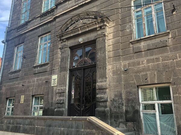 Նիկոլայ ցարի պայմանը, կամ ինչպես Գյումրիում կառուցվեց  Օլգինյան գիմնազիան - Sputnik Արմենիա