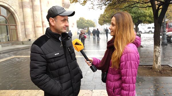 Перестрелка на расстоянии: налог на здоровье может рассорить Минфин и Минздрав Армении Перестрелка на расстоянии: налог на здоровье может рассорить Минфин и Минздрав Армении - Sputnik Армения