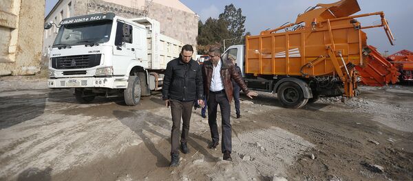 Мэр Еревана Айк Марутян посетил учреждение Вывоз мусора и саночистка Еревана (29 ноября 2019). Ереван - Sputnik Արմենիա