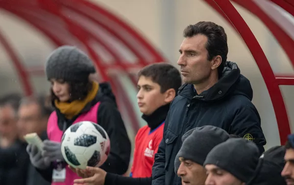 Главный тренер ФК Урарту Александр Григорян во время футбольного матча 15-го тура Высшей лиги чемпионата Армении между командами Арарат-Армения и Урарту (1 декабря 2019). Еревaн - Sputnik Армения