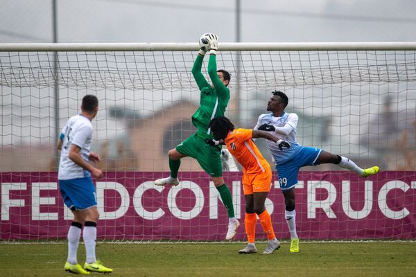 «Մարկո, Ռուբենին ցույց տուր՝  ինչպես անել»․ Ալեքսանդր Գրիգորյանը` «Ուրարտու»-ի 2–րդ խաղին - Sputnik Արմենիա