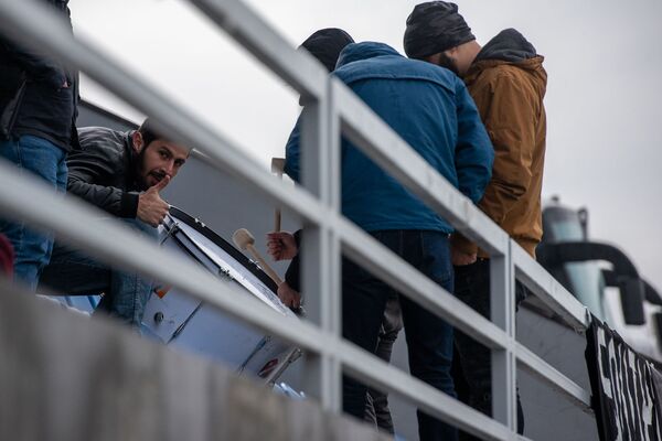 Марко, покажи Рубену, как надо! Александр Григорян провёл вторую игру Урарту - Sputnik Армения