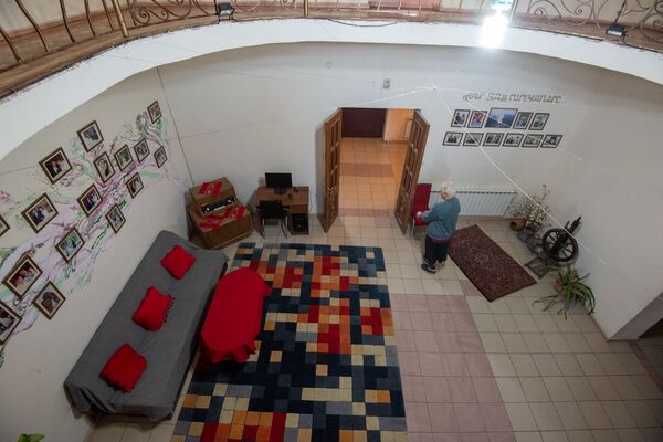  «Հազիվ էի ինձ զսպում, որ այդ ծնողներին գտնելուց հետո չապտակեմ»․ Տիգրանուհի Կարապետյան - Sputnik Արմենիա