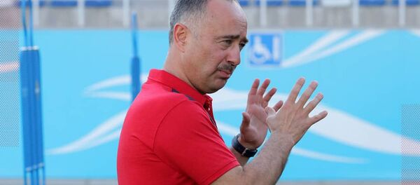 Главный тренер ПФК Локомотив (Ташкент) Самвел Бабаян - Sputnik Армения