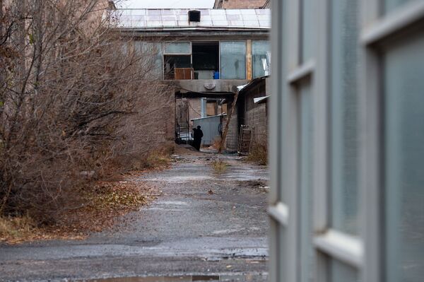 Սերժին ասացի` ձեր գյուղի տղան թալանում է գործարանը. Սուքիասյանը հիշել է երիտասարդ տարիները Սերժին ասացի` ձեր գյուղի տղան թալանում է գործարանը. Սուքիասյանը հիշել է երիտասարդ տարիները - Sputnik Արմենիա