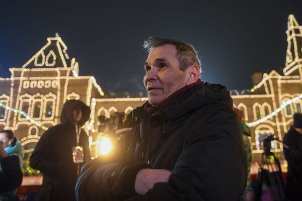 Бари Алибасов на открытии ГУМ-катка в Москве - Sputnik Армения