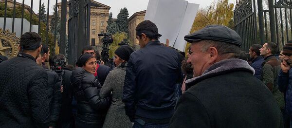 Акция протеста перед зданием Парламента Армении (4 декабря 2019). Еревaн - Sputnik Արմենիա