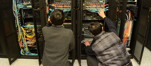Администраторы работают на сервере - Sputnik Արմենիա