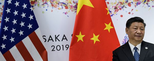 Председатель КНР Си Цзиньпин в ожидании встречи с президентом США Дональдом Трампом на полях саммита G20 (29 июня 2019). Осака - Sputnik Արմենիա