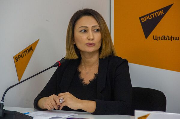 Есть толму и не толстеть: Мисс Ереван сказала, как победила в конкурсе без купальников - Sputnik Армения