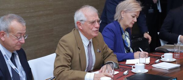 Председатель Европейского парламента Жозеп Боррель во время встречи с главами МИД стран участниц восточного партнерства (5 декабря 2019). Братислава - Sputnik Армения