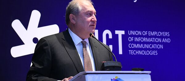 Президент Армен Саркисян на технологической конференции “Silicon Mountains” (4 декабря 2019).  Еревaн - Sputnik Армения
