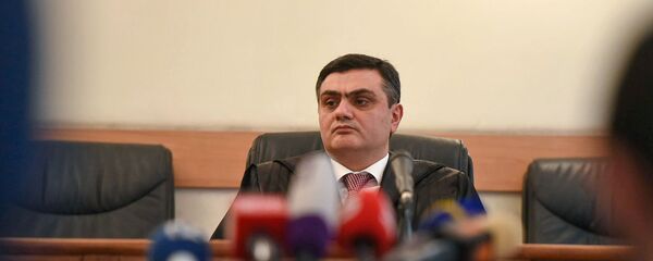 Судья Мхитар Папоян на судебном заседании по делу экс-президента Роберта Кочаряна (6 декабря 2019). Еревaн - Sputnik Արմենիա