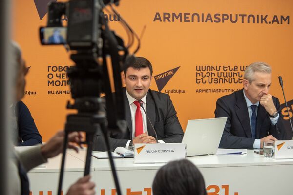 «Ա1+»–ը դատի է տալիս կառավարությանն ու փորձում է ստանալ «Կենտրոն» TV-ի հաճախականությունը - Sputnik Արմենիա