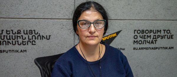 Лилит Симонян Лилит Симонян - Sputnik Արմենիա