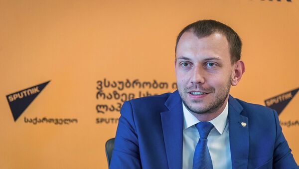 Политолог Антон Бредихин - Sputnik Армения