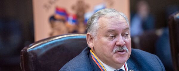 Константин Затулин на заседании армяно-российского Лазаревского клуба (13 декабря 2019). Еревaн - Sputnik Армения
