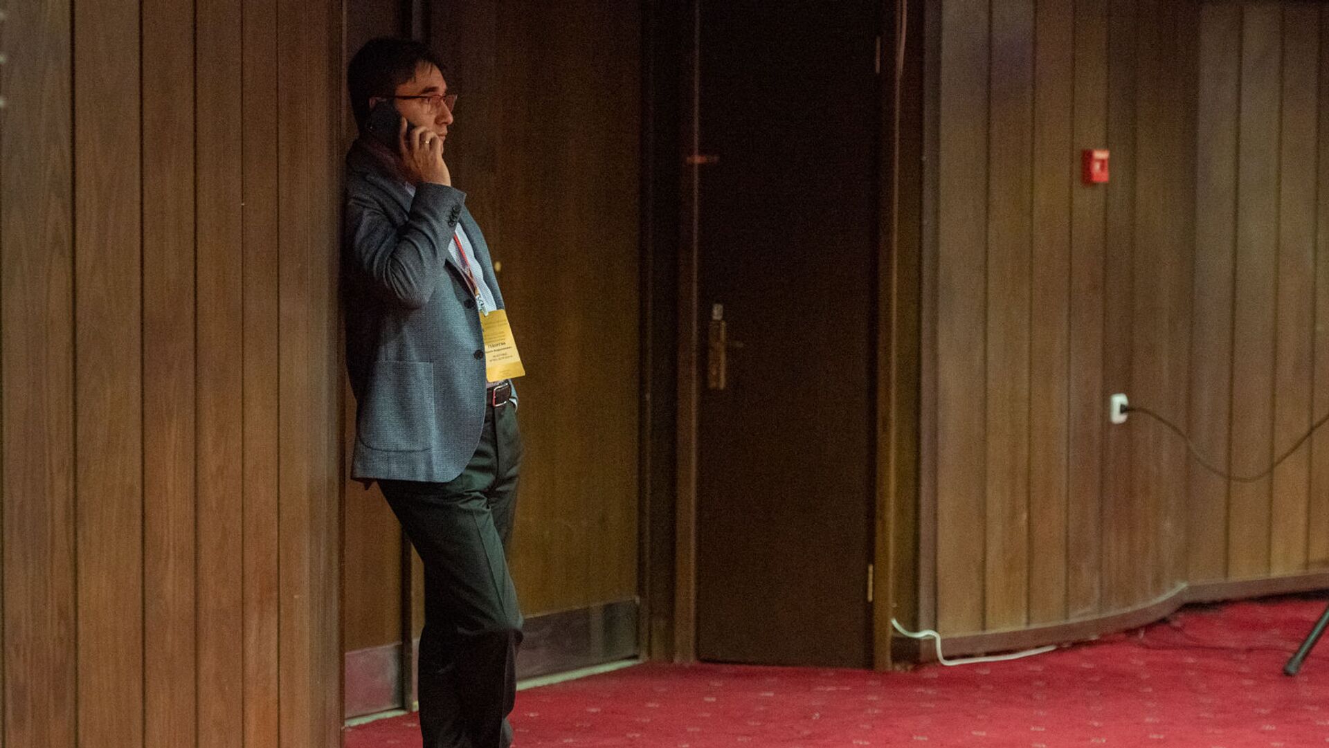 Армен Геворгян на заседании армяно-российского Лазаревского клуба (13 декабря 2019). Еревaн Армен Геворгян на заседании армяно-российского Лазаревского клуба (13 декабря 2019). Еревaн - Sputnik Արմենիա, 1920, 20.05.2021