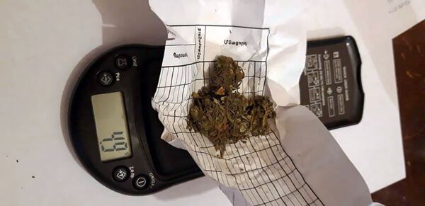 Կեսգիշերին թմրանյութերի փաթեթ են նետել «Սևան» ՔԿՀ–ի տարածք - Sputnik Արմենիա