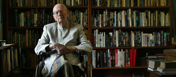 Писатель - фантаст Артур Кларк в своем доме в Коломбо (9 мая 2007). Шри-Ланка Писатель - фантаст Артур Кларк в своем доме в Коломбо (9 мая 2007). Шри-Ланка - Sputnik Արմենիա