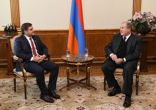 Արմեն Սարգսյանն ընդունել է ԱԺ մի շարք պատգամավորների Արմեն Սարգսյանն ընդունել է ԱԺ մի շարք պատգամավորների - Sputnik Արմենիա