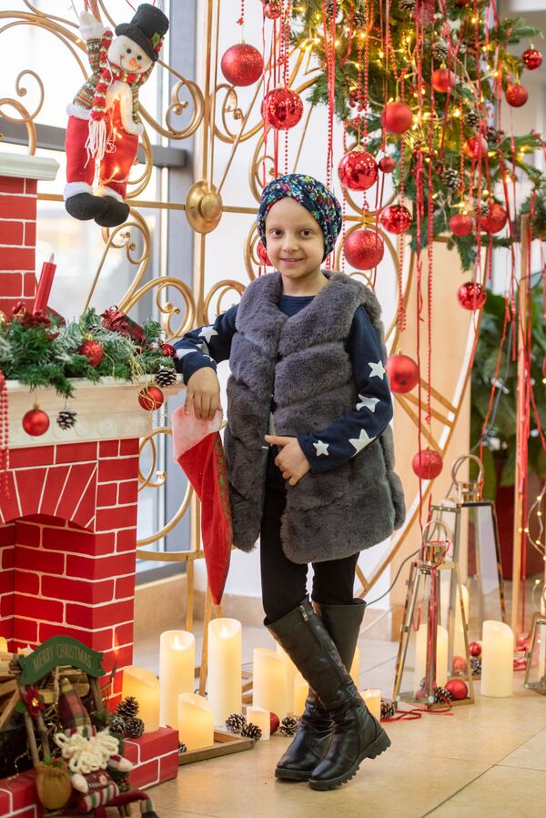 «Դու մենակ չես». «Միսս Հայաստան» դառնալու երազանքը 8-ամյա Էլենին օգնեց հաղթահարել քաղցկեղը - Sputnik Արմենիա