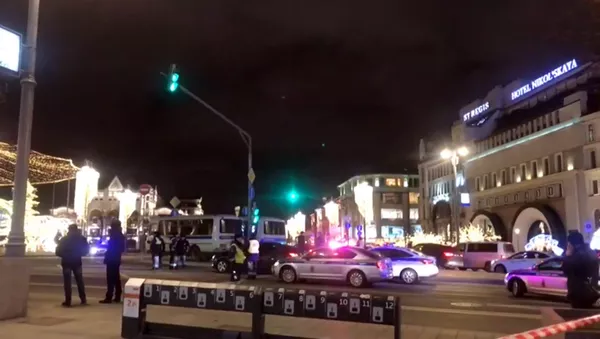 Неизвестный открыл стрельбу в Москве у здания ФСБ на Лубянке