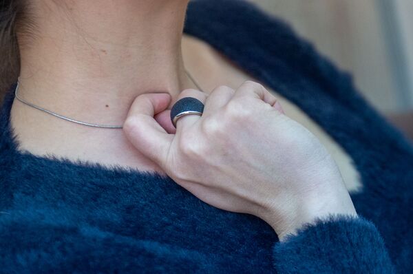 «Ամուսնուս խնդրել եմ ինձ համար հագուստ չգնել». անկեղծ զրույց Լուսինե Բադալյանի հետ «Ամուսնուս խնդրել եմ ինձ համար հագուստ չգնել». անկեղծ զրույց Լուսինե Բադալյանի հետ - Sputnik Արմենիա