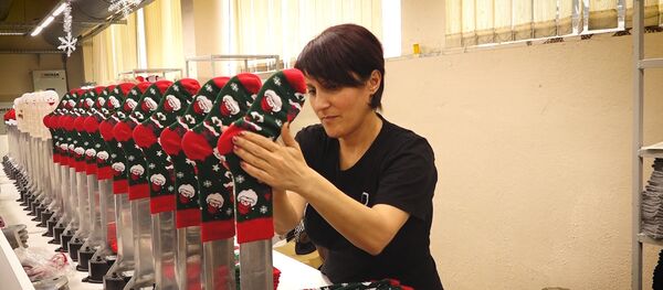 Ինչպես են «ստեղծվում» տոնական գուլպաները - Sputnik Արմենիա