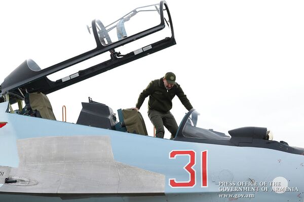 Самолеты, питание, зарплаты и не только: каким был 2019 год для Армянской армии Самолеты, питание, зарплаты и не только: каким был 2019 год для Армянской армии - Sputnik Армения