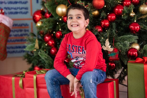 Ты не один: о чем мечтает маленький шеф гаварских приставов, который ненавидит катетер - Sputnik Армения