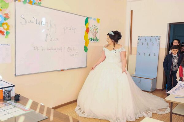 Հարսնացուն Լիբանանից կամ ինչպես Արշալույսը եկավ և մնաց սահմանամերձ Ներքին Կարմիրաղբյուրում - Sputnik Արմենիա