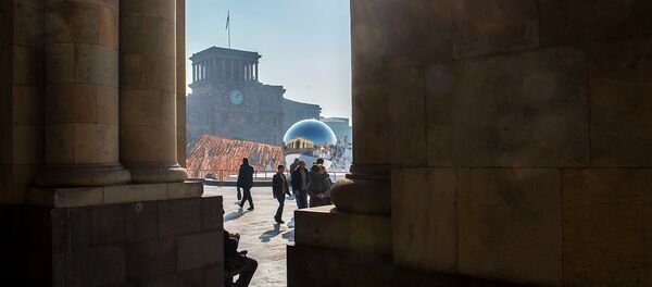 Новогоднее оформление на площади Республики Новогоднее оформление на площади Республики - Sputnik Արմենիա