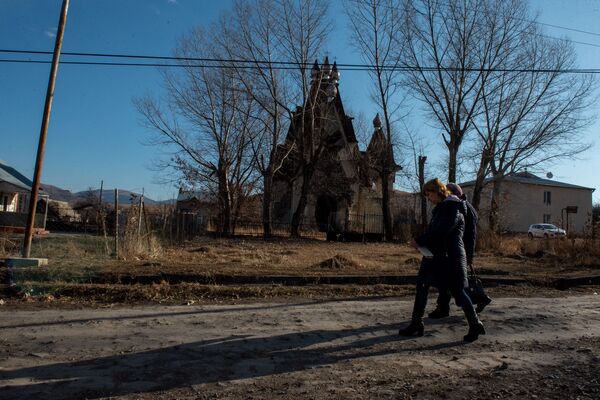 Двери Санта-Клауса закрыты: грустная история красивого уголка Армении - Sputnik Армения