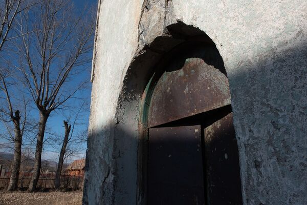 Հայաստանում Սանտա Կլաուսի դռները փակ են. արտասովոր եկեղեցու տխուր ճակատագիրը - Sputnik Արմենիա