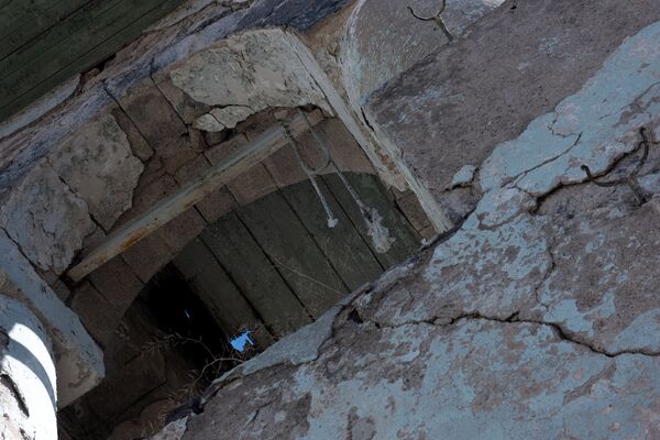 Հայաստանում Սանտա Կլաուսի դռները փակ են. արտասովոր եկեղեցու տխուր ճակատագիրը - Sputnik Արմենիա