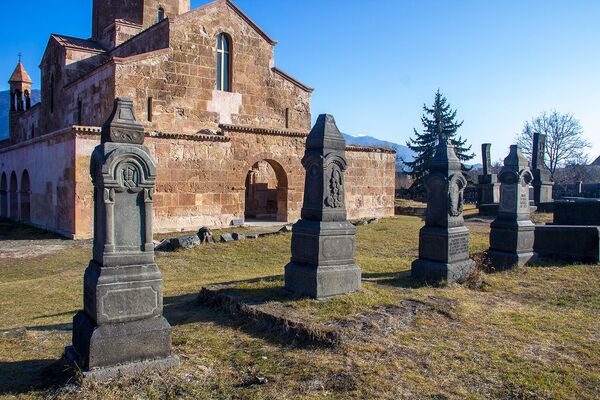 Քարե «ինստագրամ», կիսալուսին խաչի վրա և Օձունի եկեղեցու այլ գաղտնիքները - Sputnik Արմենիա